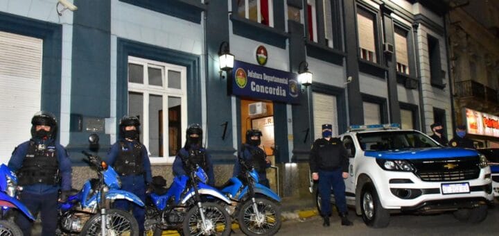 Alt="la municipalidad y la policia desplegaron un intenso operativo de control"