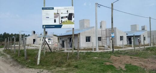 alt="viviendas en construcción por el IAPV"