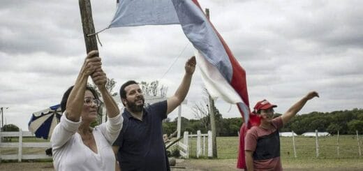 alt="Dolores Etchevehere en el predio Casa Nueva"