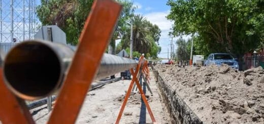 alt="obras de ampliación de la red de gas natural"