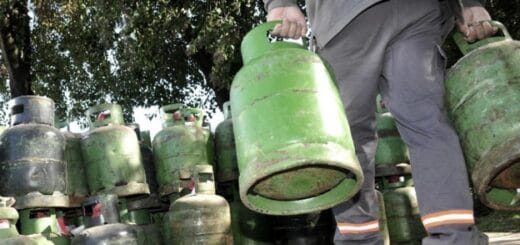 alt="foto de garrafas"