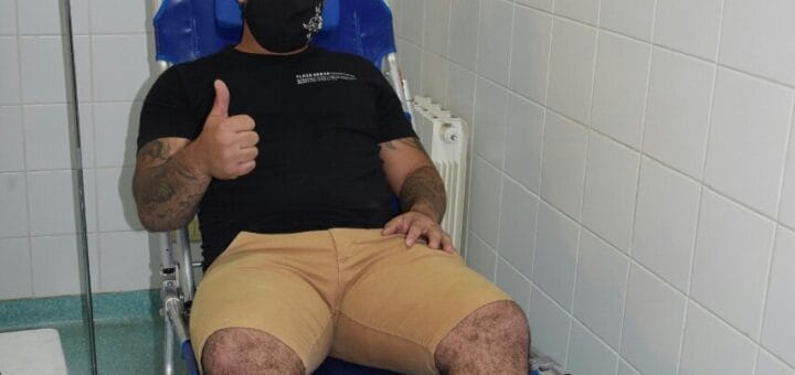 alt="uno de los primeros concordienses en donar plasma"