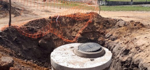 alt="obra de ampliación de la red cloacal de Puerto Yeruá"