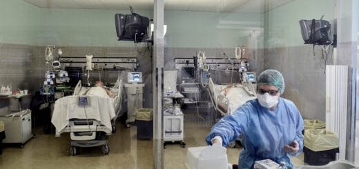 alt="preocupa la alta ocupación de terapia intensiva en Paraná"