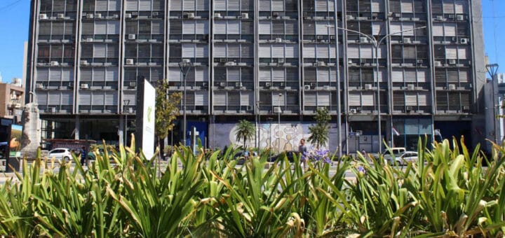 alt="el CGE dispuso que las clases comiencen el primero de marzo"