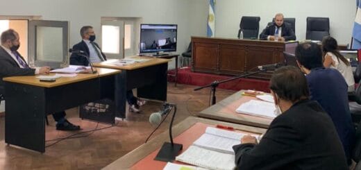 alt="Audiencia de control de evidencias en el marco de la primera causa en la jurisdicción que se resolverá mediante el sistema de juicio por jurado"