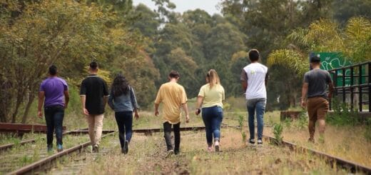 alt="los siete finalistas del concurso barrios con talento"