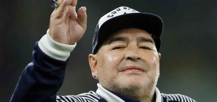 alt="murió diego armando maradaona"