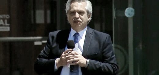 alt="el presidente alberto fernández dio negativo en un test de coronavirus"