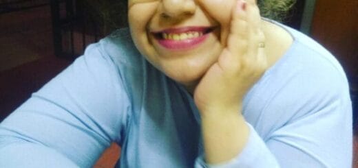 alt="En la Universidad de Concepción del Uruguay: Noelia rindió 13 veces la última materia de abogacía y no la aprueban"