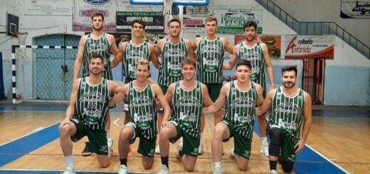 alt="plantel de básquebol del club estudiantes de Concordia"