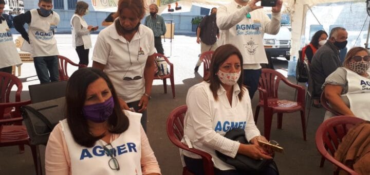 alt="participantes del congreso de agmer"