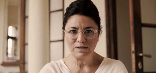 alt="en la imagen puede verse a dolores etchevehere"