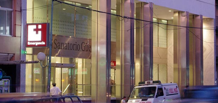 alt="el frente del sanatorio güemes"