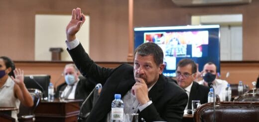 alt="El senador concordiense Armando Gay es el autor del proyecto de creación del Colegio de Seguridad e Higiene"