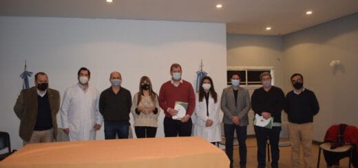 alt="Los integrantes del nuevo cuerpo directivo del Hospital Delicia Concepción Masvernat"