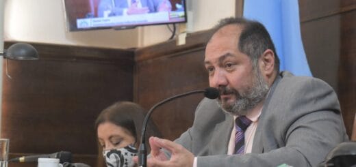 alt="El presidente del Concejo Deliberante, Daniel Cedro, dirimir con su voto la cuestión de la ampliación del presupuesto municipal"