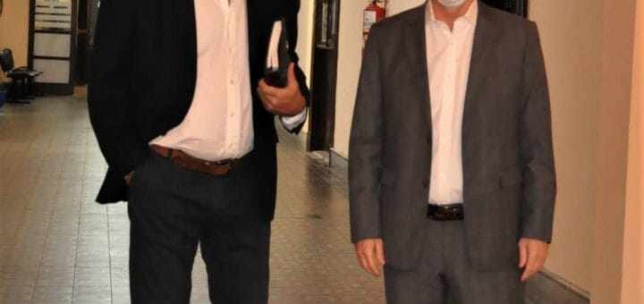 alt="El presidente de la Cámara de Diputados, Ángel Giano, dialogó con el gobernador Bordet sobre el tratamiento de diversas leyes"