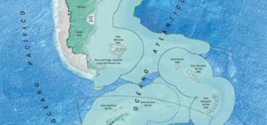 alt="en la imagen puede verse un mapa con parte de la plataforma continental argentina"
