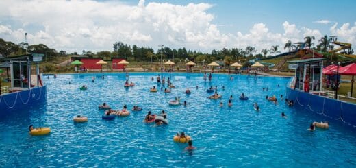 alt="Las termas fueron uno de los sitios más visitados por el medio millón de turistas que se volcó a Entre Ríos"