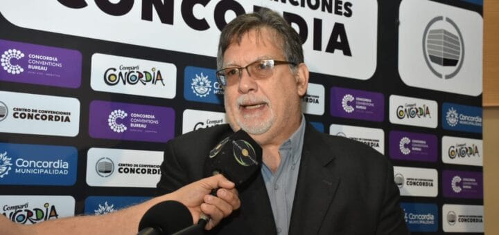 alt="Alfredo Francolini anunció que desde este fin de semana están habilitadas las discotecas en Concordia"