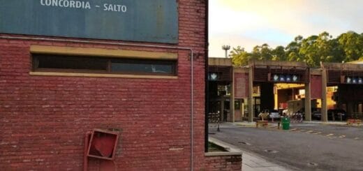 alt="Entre Ríos posee tres pasos de fronteras: Colón-Paysandú; Gualeguaychú-Fray Bentos y Concordia-Salto"