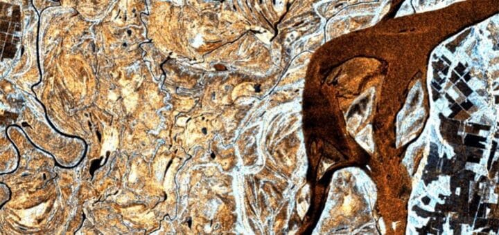 alt="Imágenes de la bajante del río Paraná captadas por los satélites SAOCOM 1Ay 1B"