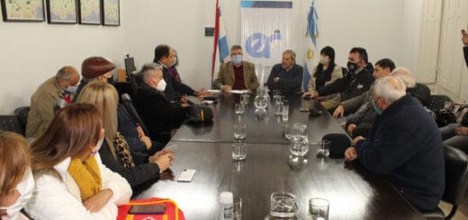 alt="Organizaciones sindicales pertenecientes a la Confederación General del Trabajo C.G.T. Regional Concordia se reunieron en Paraná con Ángel Zacarías, director de Trabajo de la provincia de Entre Ríos"
