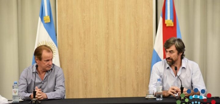 alt="en la fotografía puede verse al El gobernador Gustavo Bordet y el presidente de la Cámara de Diputados de Entre Ríos, Ángel Giano"