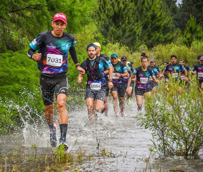 alt="Cientos de competidores participaron, entre sábado y domingo, de una nueva edición del Cruce de Salto Grande"