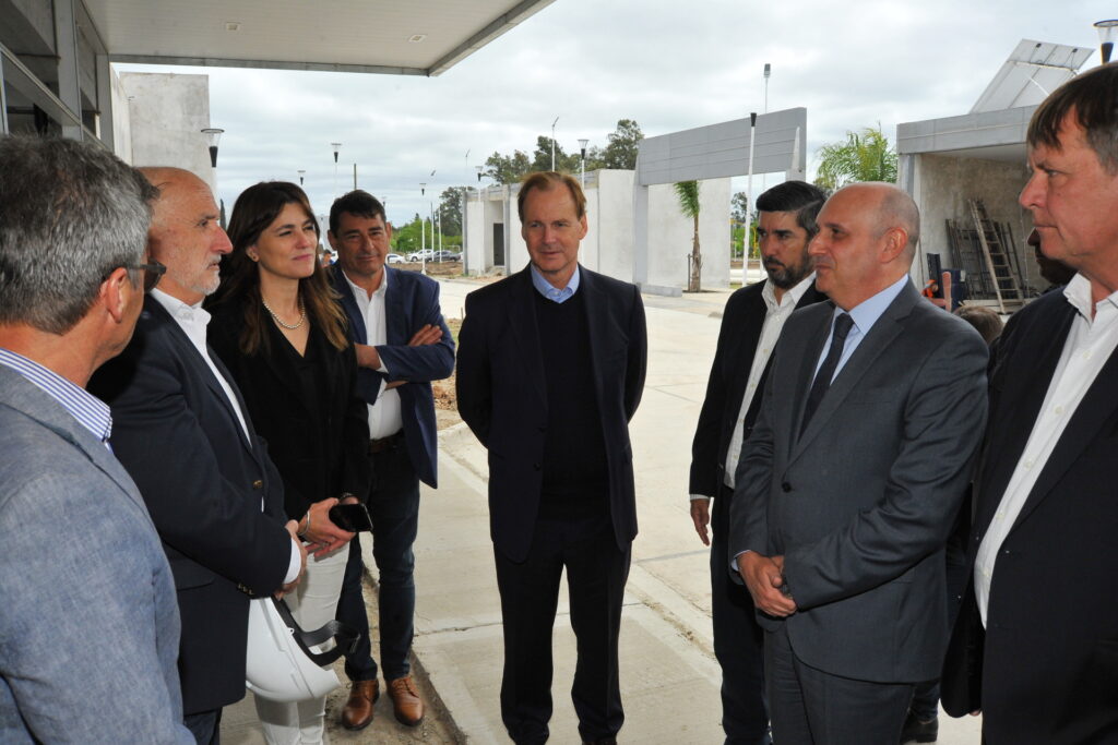 alt="La obra de la nueva terminal de Villaguay  tiene más de 2.000 metros cuadrados de superficie cubierta y semicubierta y demandará una inversión de 175 millones de pesos"