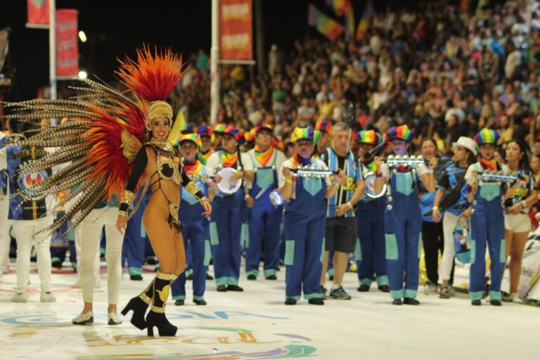 Las Reinas de Batería que paralizan el Corsódromo de Concordia