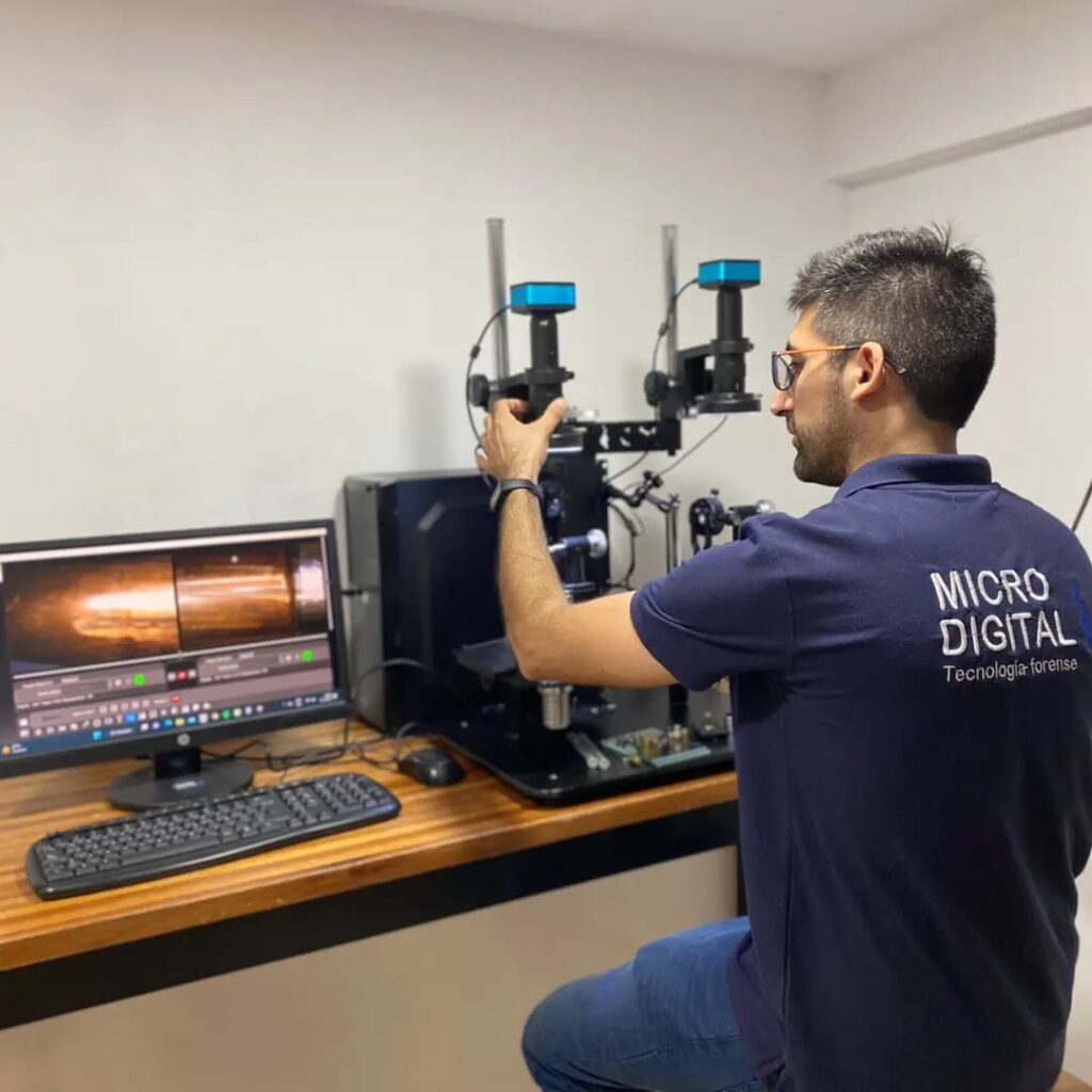 alt="Luis Alfredo Ragone, centrado en la tecnología forense, ganó el Premio Joven Empresario Entrerriano de la FEDER"