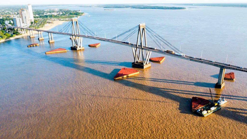 Chaco Corrientes habilitan el paso de grandes trenes de barcazas