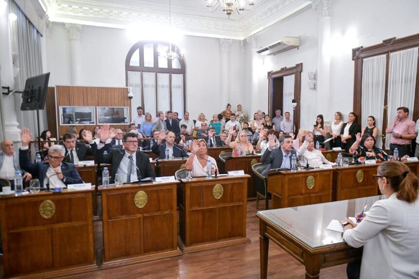 alt="La concordiense Gloria Cozzi preside la Comisión de Ambiente y Desarrollo Sustentable en el Senado provincial, tras ser electa por sus pares"