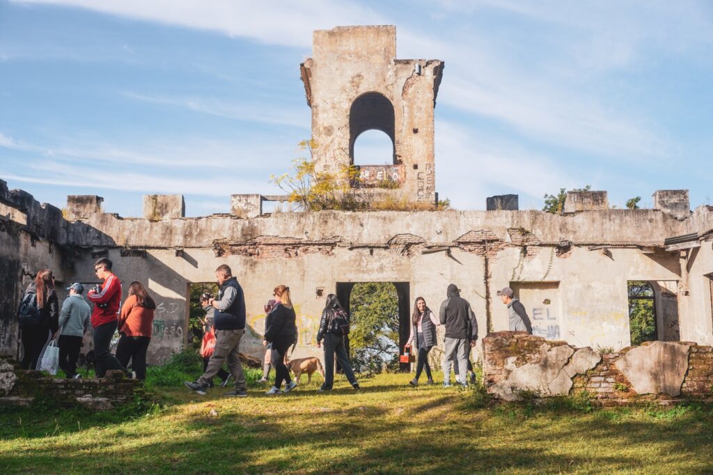alt="Disfruta tus vacaciones de invierno en Concordia con termas, viñedos y cultura"