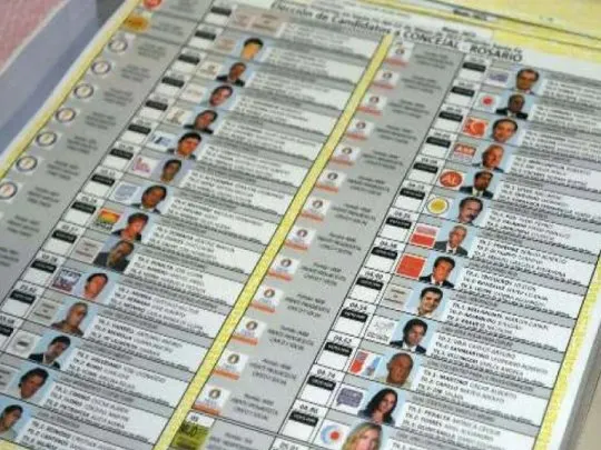 alt="Elecciones 2025 en Entre Ríos: los candidatos que buscan bancas clave y la fragmentación opositora"