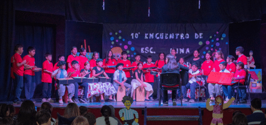 alt="Un cuadro folclórico en la apertura del décimo encuentro de escuelas nina en chajarí"