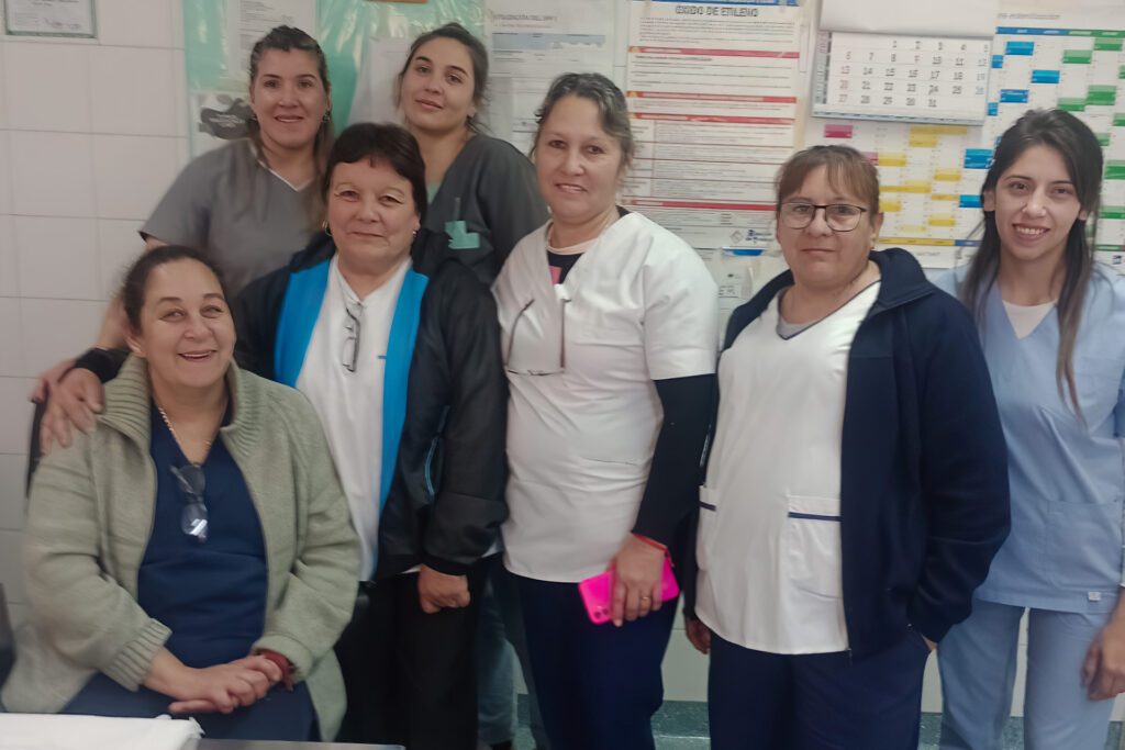 alt="La formación quirúrgica en Feliciano avanza. Enfermeros del Hospital Ramírez se capacitan en el Hospital Masvernat de Concordia para la reapertura del quirófano"