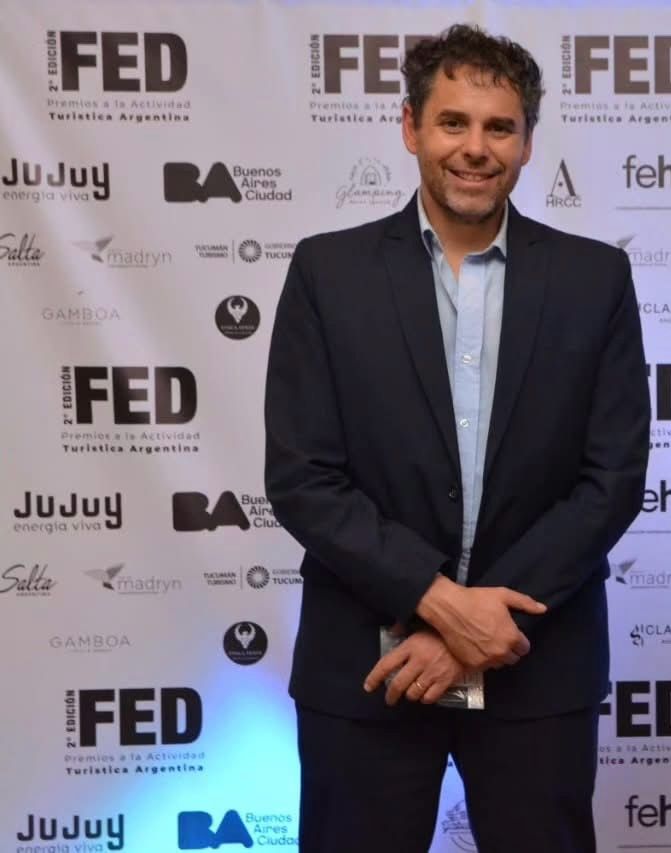 alt="Concordia aprueba nuevas modificaciones en el EMCONTUR en medio de una polémica y debate en el Concejo Deliberante. La oposición acusa que lo aprobado parece hecho a medida, para dar continuidad en el ente al ahora exsubsecretario de Turismo, Laureano Schvartzman"