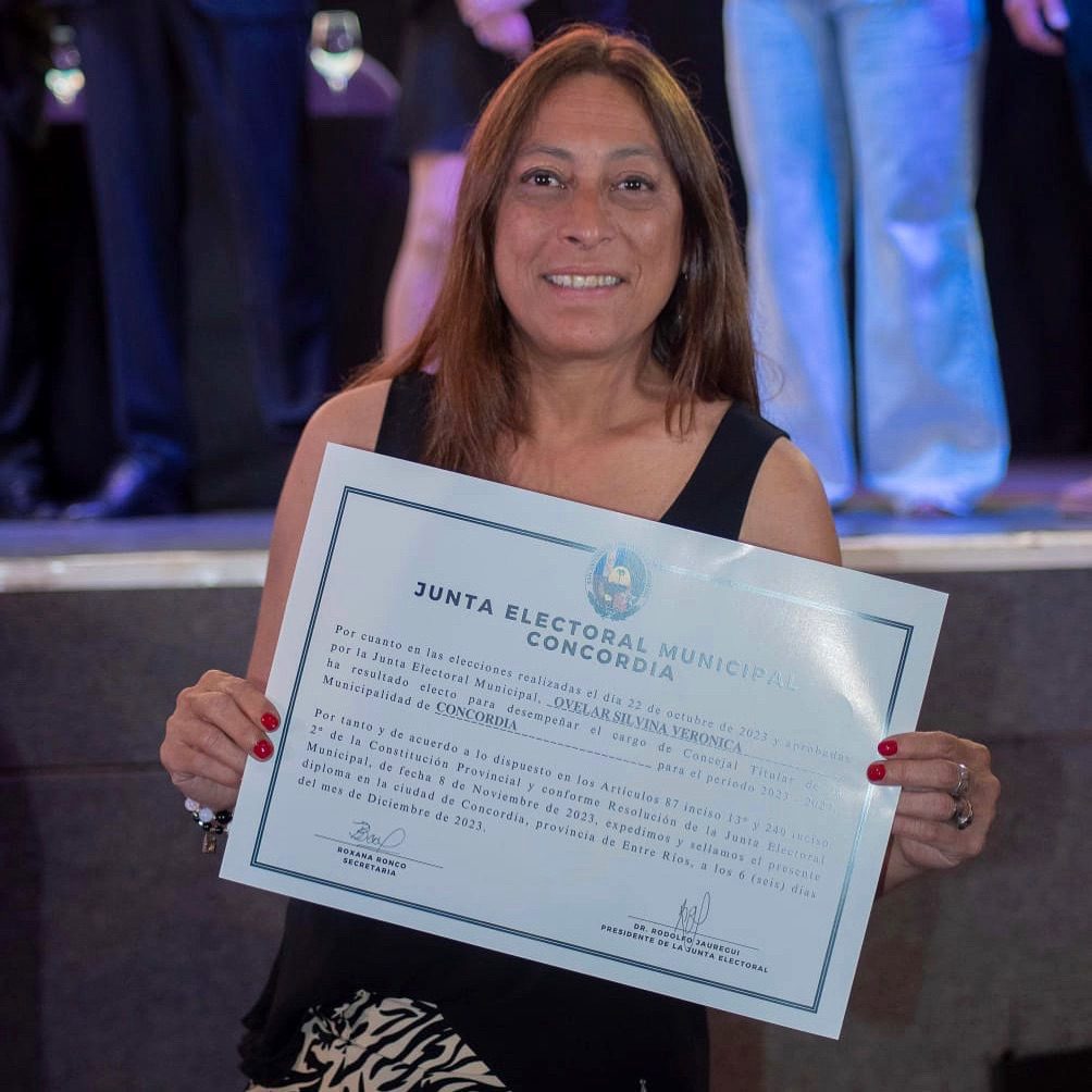 alt="la concejal Silvina Ovelar, autora del proyecto de resolución aprobado en el Concejo Deliberante de Concordia"