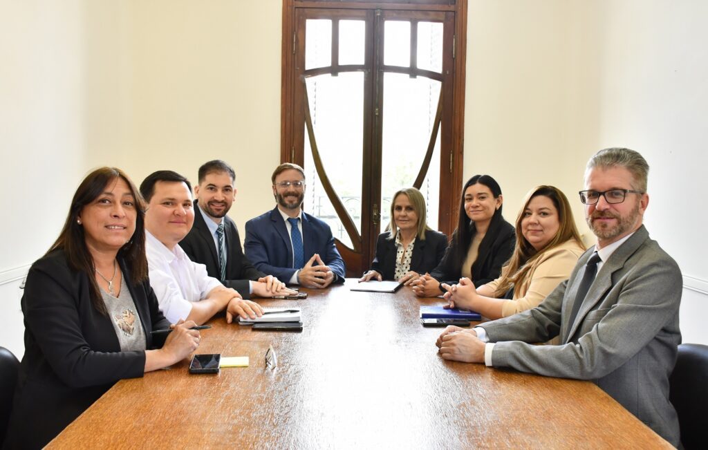 alt="El gobierno de Azcué presentó el Presupuesto 2026 de Concordia con una fuerte suba en la inversión para obras públicas"