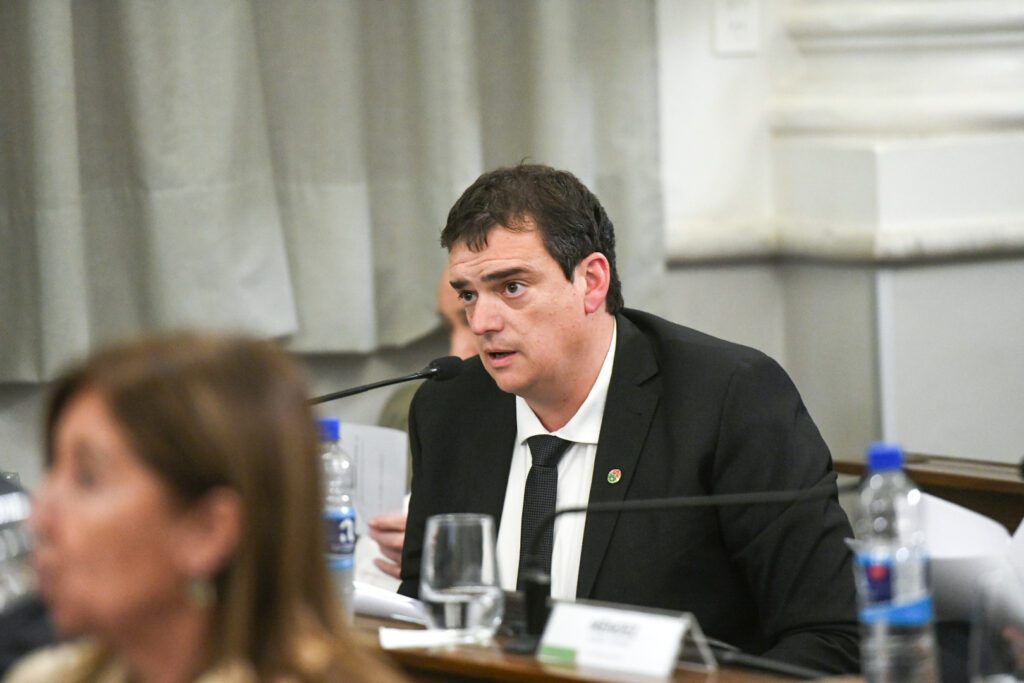 alt="el senador Rafael Cavagna, uno de los defensores de la reforma del juicio por jurados en Entre Ríos"