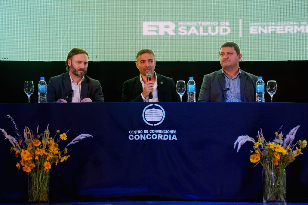 alt="El Congreso Entrerriano de Enfermería reúne a 1.200 personas en Concordia para debatir los desafíos de una profesión clave. El encuentro osciló entre el discurso celebratorio y las problemáticas estructurales"