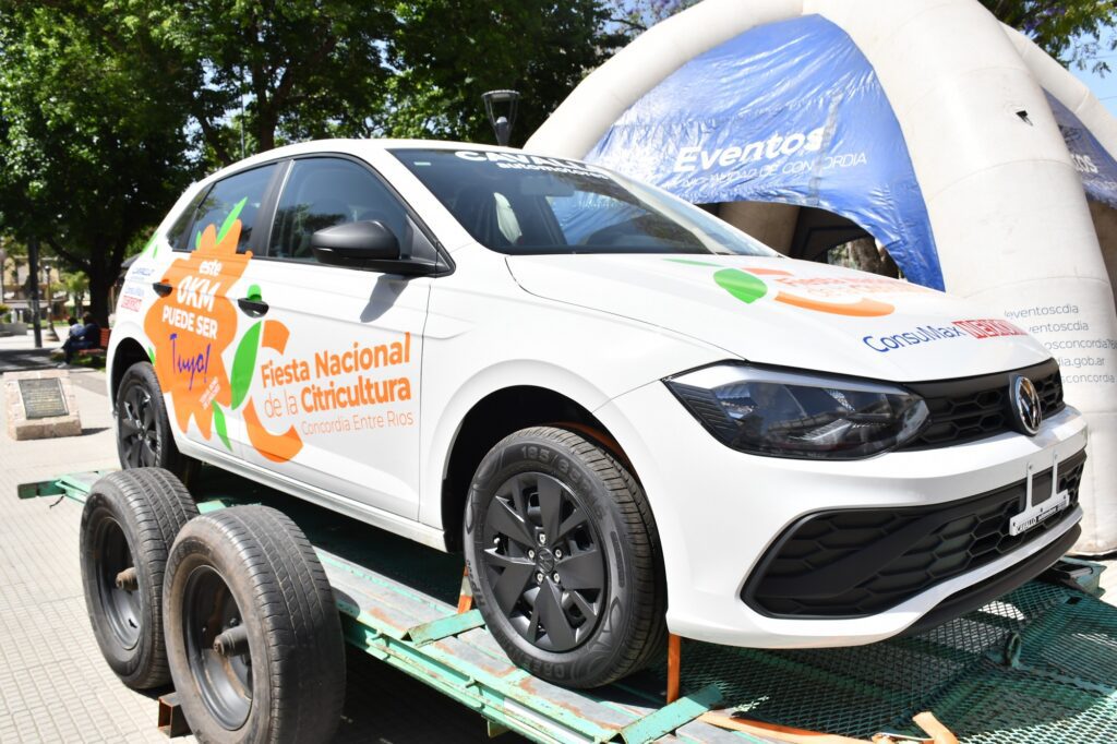 alt="Para quienes asistan las tres noches de la Fiesta Nacional de la Citricultura, un Bono Contribución habilita a participar del sorteo de un automóvil"