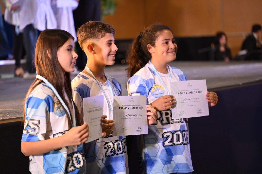 alt="El Centro de Convenciones de Concordia fue el escenario de la edición 2025 del Premio al Mérito"