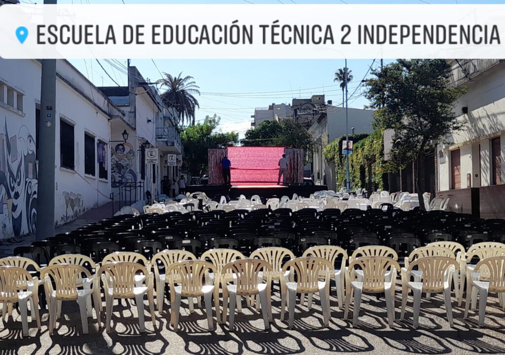 alt="El Desfile Tecni Moda en Concordia exhibe talento local"