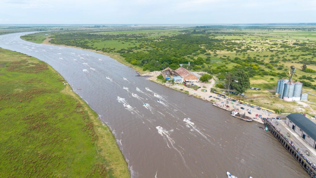 alt="El turismo en Entre Ríos registró casi 200.000 visitantes. Gualeguay lideró la ocupación y hubo disparidad en otras zonas"