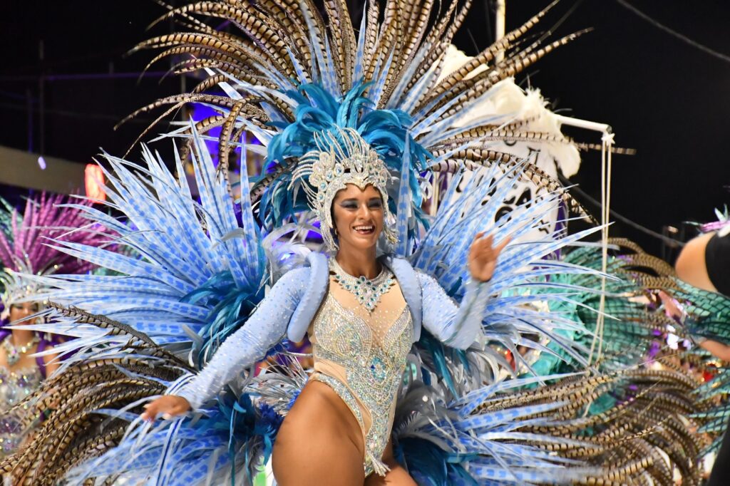 alt="pasista del Carnaval de Concordia 2026"