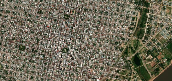 alt="Vista aérea de Concordia, Entre Ríos, ciudad con altos índices de desocupación en Entre Ríos en el cuarto trimestre de 2025"